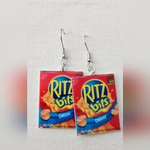 Ritz  cheese  Bites    Earings  New Without Tags